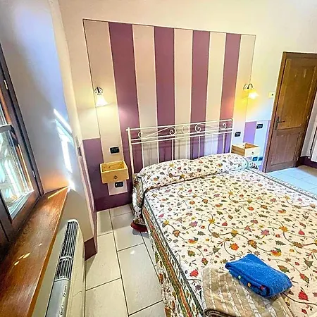 Sleeps 4 2 In - Stunning Grounds Panoramic Views Around