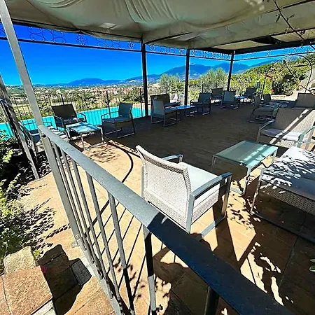 Sleeps 4 2 In - Stunning Grounds Panoramic Views Around